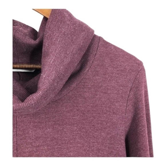WOOLRICH Burgundy Long Sleeve Lightweight Turtleneck Sweater Oversized Small - Picture 4 of 7